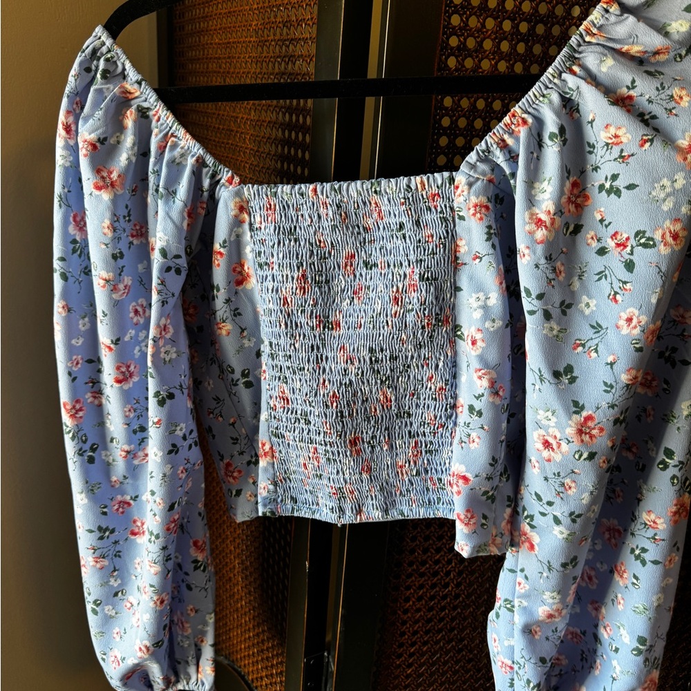 Abercrombie & Fitch Light Blue Floral Blouse - Picture 4 of 4